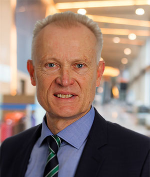 portrait_small.jpg
